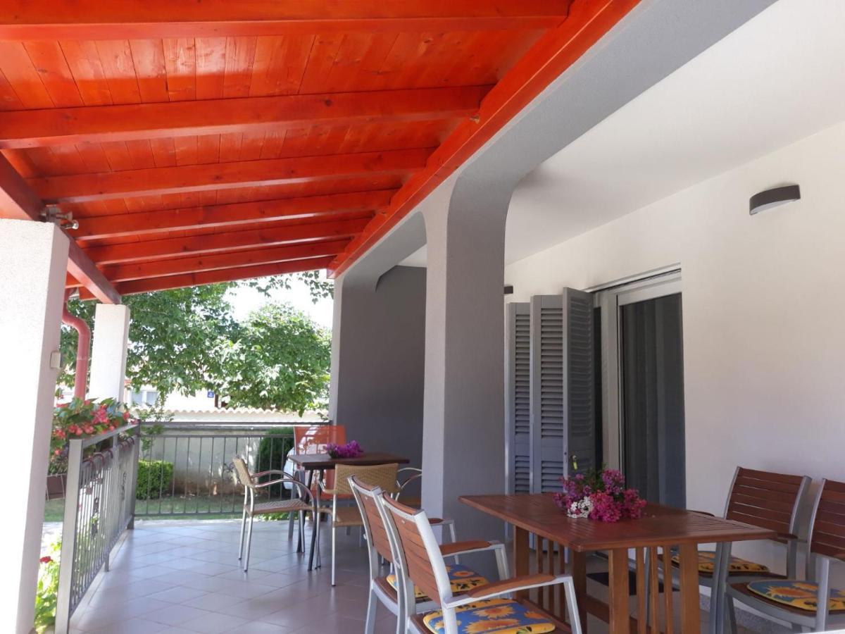 Apartment Nevia Фажана Экстерьер фото